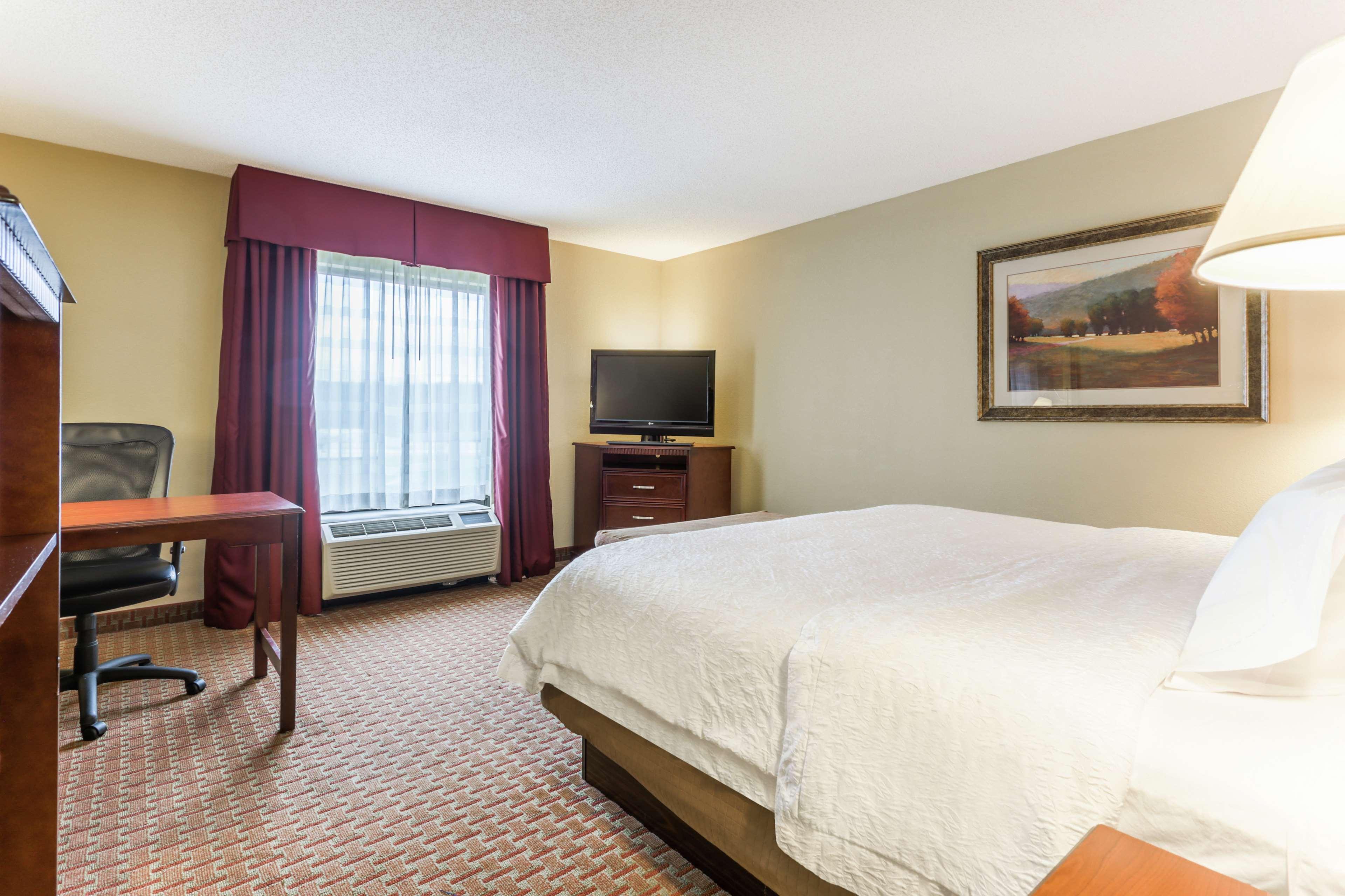 Hampton Inn Chattanooga-North Экстерьер фото