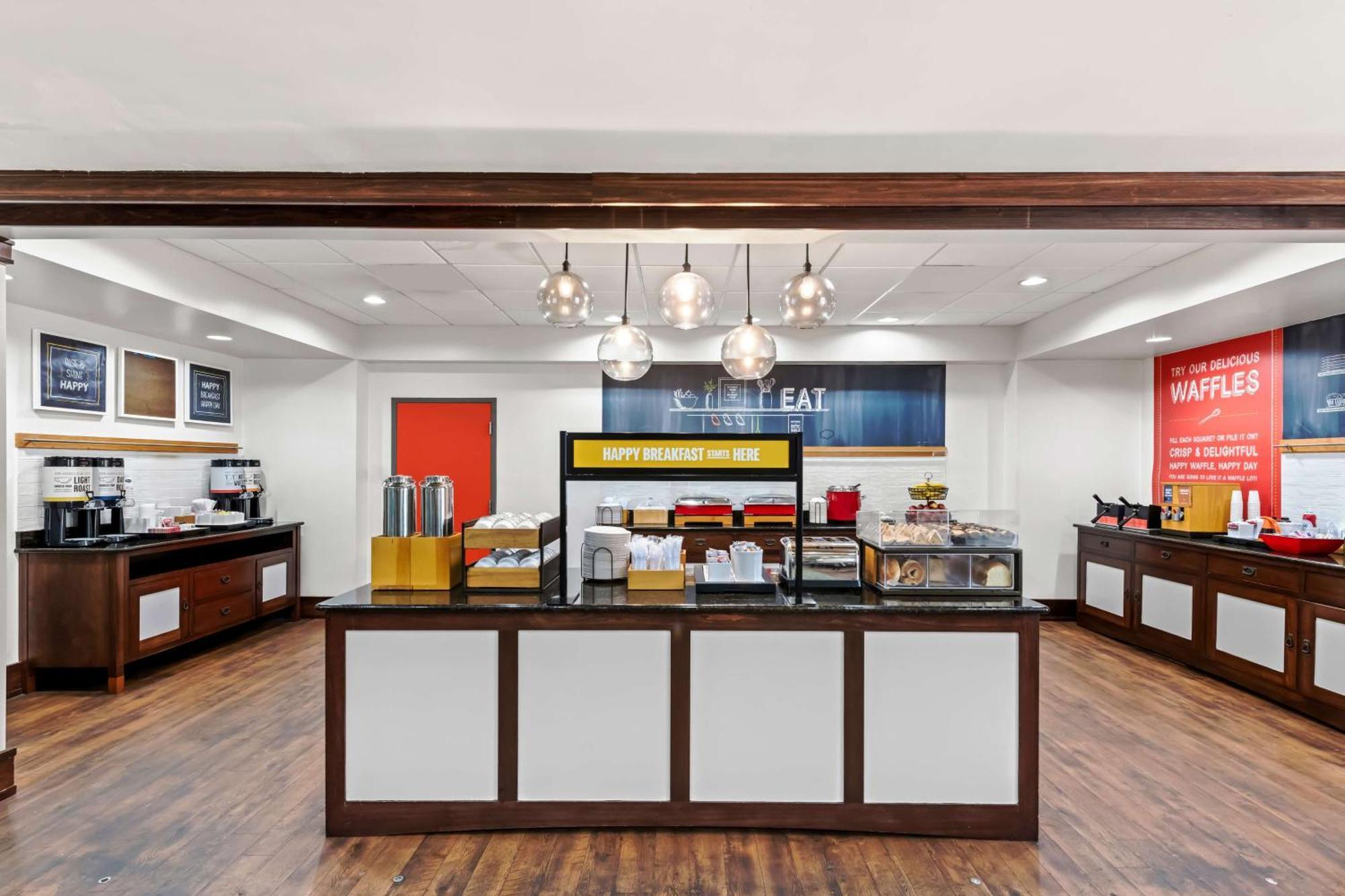 Hampton Inn Chattanooga-North Экстерьер фото